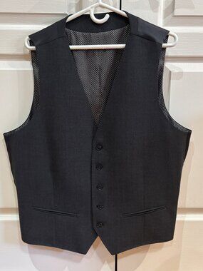 Daniel Hechter Paris Men’s Vest size XXL Charcoal Grey